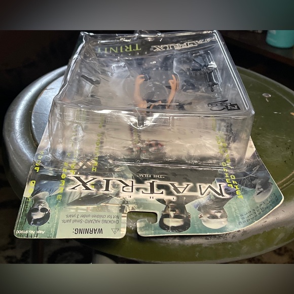 TRINITY The Matrix The Film 🎥 Action Figure 🍿1999 N2Toys 90s Film  Warner Bros - Picture 11 of 11